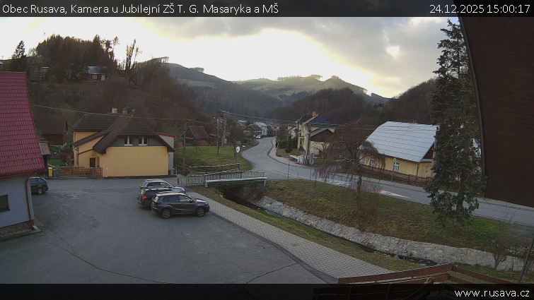 Obec Rusava - Kamera u Jubilejní ZŠ T. G. Masaryka a MŠ - 24.12.2025 v 15:00