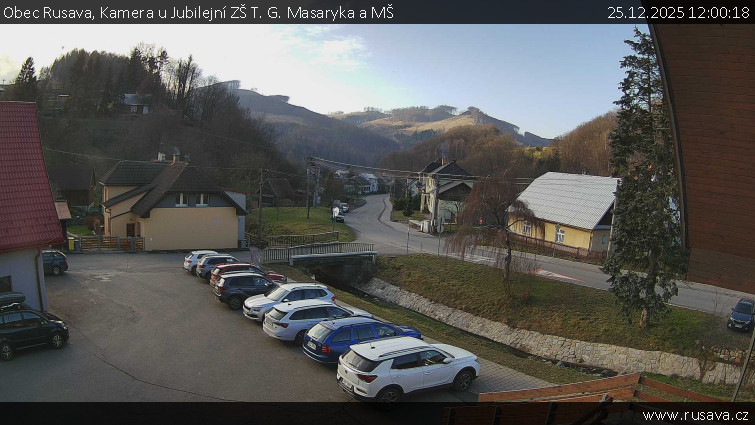 Obec Rusava - Kamera u Jubilejní ZŠ T. G. Masaryka a MŠ - 25.12.2025 v 12:00