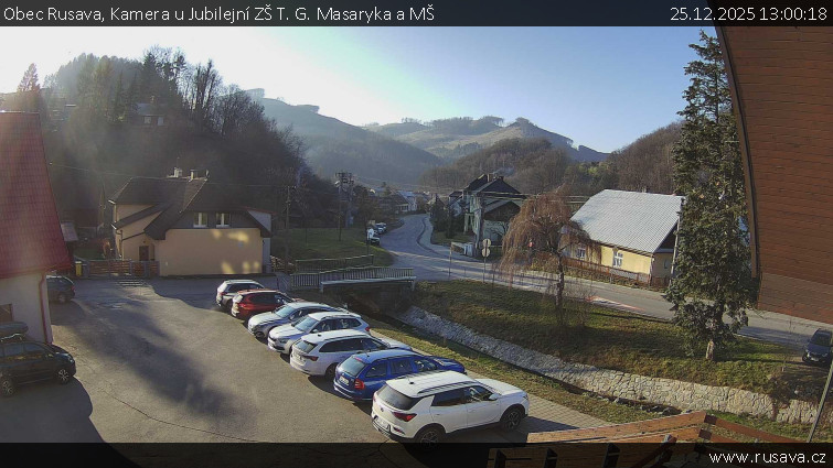 Obec Rusava - Kamera u Jubilejní ZŠ T. G. Masaryka a MŠ - 25.12.2025 v 13:00