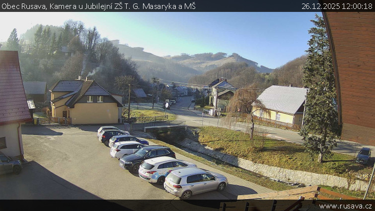 Obec Rusava - Kamera u Jubilejní ZŠ T. G. Masaryka a MŠ - 26.12.2025 v 12:00