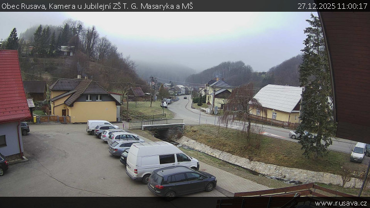 Obec Rusava - Kamera u Jubilejní ZŠ T. G. Masaryka a MŠ - 27.12.2025 v 11:00