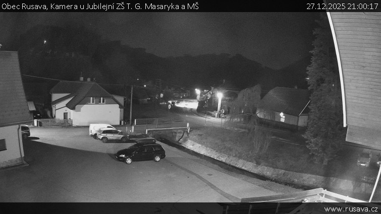 Obec Rusava - Kamera u Jubilejní ZŠ T. G. Masaryka a MŠ - 27.12.2025 v 21:00