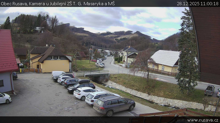 Obec Rusava - Kamera u Jubilejní ZŠ T. G. Masaryka a MŠ - 28.12.2025 v 11:00