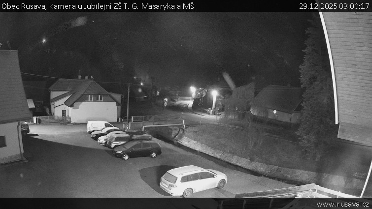 Obec Rusava - Kamera u Jubilejní ZŠ T. G. Masaryka a MŠ - 29.12.2025 v 03:00
