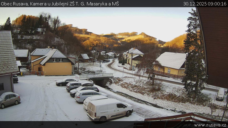 Obec Rusava - Kamera u Jubilejní ZŠ T. G. Masaryka a MŠ - 30.12.2025 v 09:00
