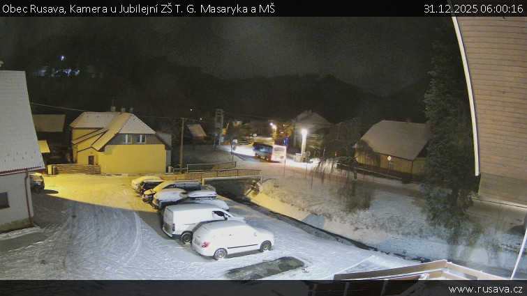 Obec Rusava - Kamera u Jubilejní ZŠ T. G. Masaryka a MŠ - 31.12.2025 v 06:00