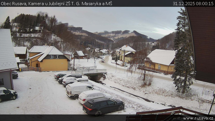 Obec Rusava - Kamera u Jubilejní ZŠ T. G. Masaryka a MŠ - 31.12.2025 v 08:00