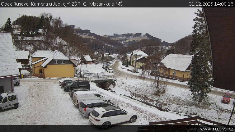 Obec Rusava - Kamera u Jubilejní ZŠ T. G. Masaryka a MŠ - 31.12.2025 v 14:00
