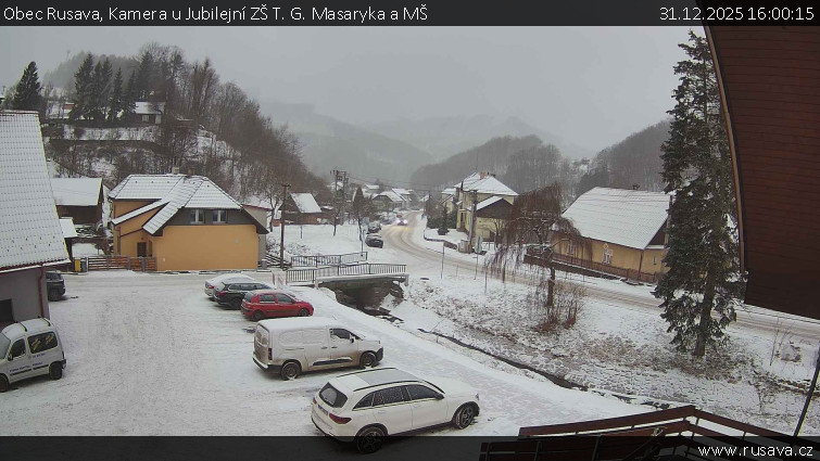 Obec Rusava - Kamera u Jubilejní ZŠ T. G. Masaryka a MŠ - 31.12.2025 v 16:00