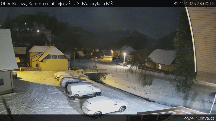 Obec Rusava - Kamera u Jubilejní ZŠ T. G. Masaryka a MŠ - 31.12.2025 v 23:00