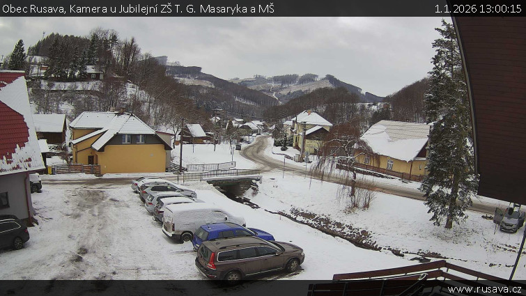 Obec Rusava - Kamera u Jubilejní ZŠ T. G. Masaryka a MŠ - 1.1.2026 v 13:00