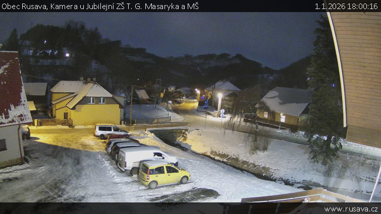 Obec Rusava - Kamera u Jubilejní ZŠ T. G. Masaryka a MŠ - 1.1.2026 v 18:00