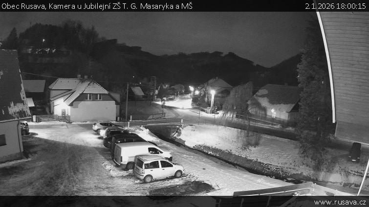 Obec Rusava - Kamera u Jubilejní ZŠ T. G. Masaryka a MŠ - 2.1.2026 v 18:00