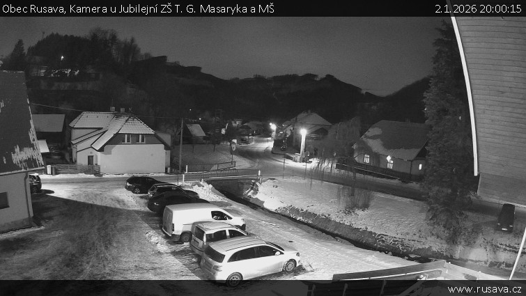 Obec Rusava - Kamera u Jubilejní ZŠ T. G. Masaryka a MŠ - 2.1.2026 v 20:00