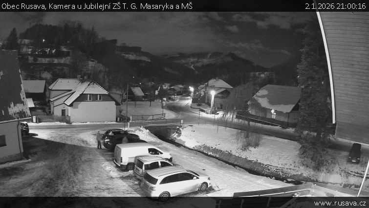 Obec Rusava - Kamera u Jubilejní ZŠ T. G. Masaryka a MŠ - 2.1.2026 v 21:00