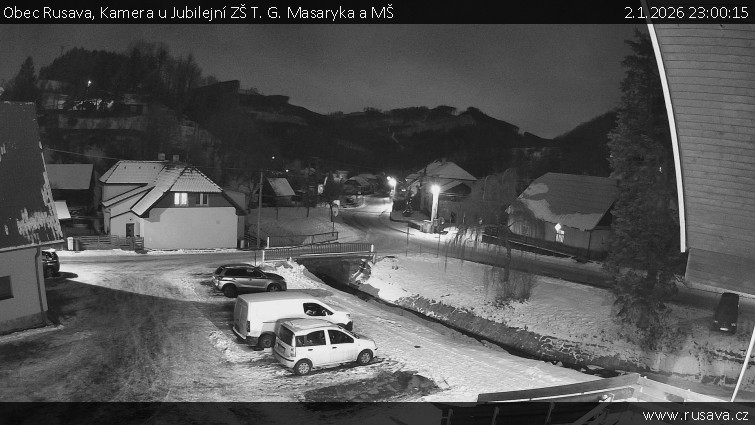 Obec Rusava - Kamera u Jubilejní ZŠ T. G. Masaryka a MŠ - 2.1.2026 v 23:00
