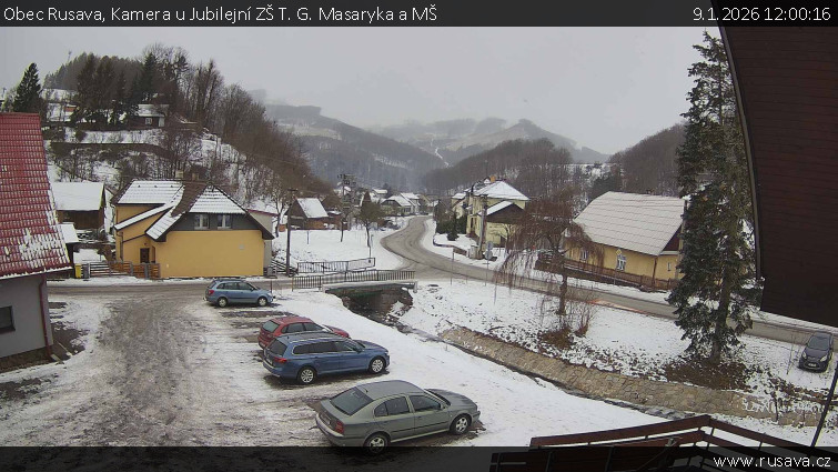 Obec Rusava - Kamera u Jubilejní ZŠ T. G. Masaryka a MŠ - 9.1.2026 v 12:00
