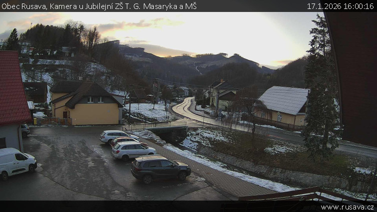 Obec Rusava - Kamera u Jubilejní ZŠ T. G. Masaryka a MŠ - 17.1.2026 v 16:00
