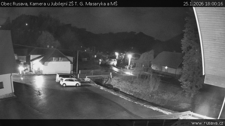 Obec Rusava - Kamera u Jubilejní ZŠ T. G. Masaryka a MŠ - 25.1.2026 v 18:00
