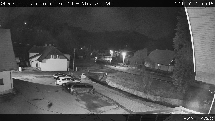 Obec Rusava - Kamera u Jubilejní ZŠ T. G. Masaryka a MŠ - 27.1.2026 v 19:00