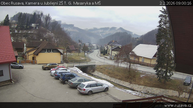 Obec Rusava - Kamera u Jubilejní ZŠ T. G. Masaryka a MŠ - 2.2.2026 v 09:00