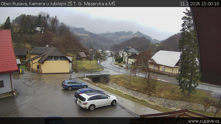 Obec Rusava - Kamera u Jubilejní ZŠ T. G. Masaryka a MŠ - 11.2.2026 v 15:00