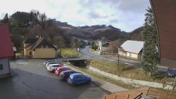 Kamera u Jubilejní ZŠ T. G. Masaryka a MŠ