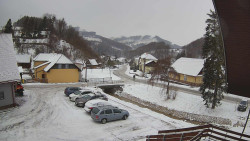 Kamera u Jubilejní ZŠ T. G. Masaryka a MŠ