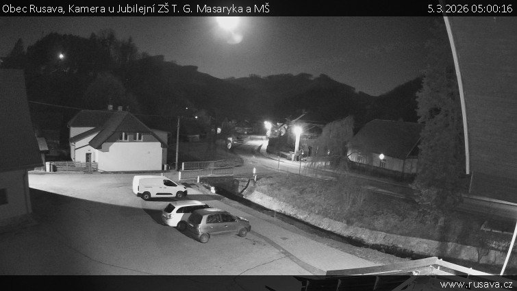 Obec Rusava - Kamera u Jubilejní ZŠ T. G. Masaryka a MŠ - 5.3.2026 v 05:00