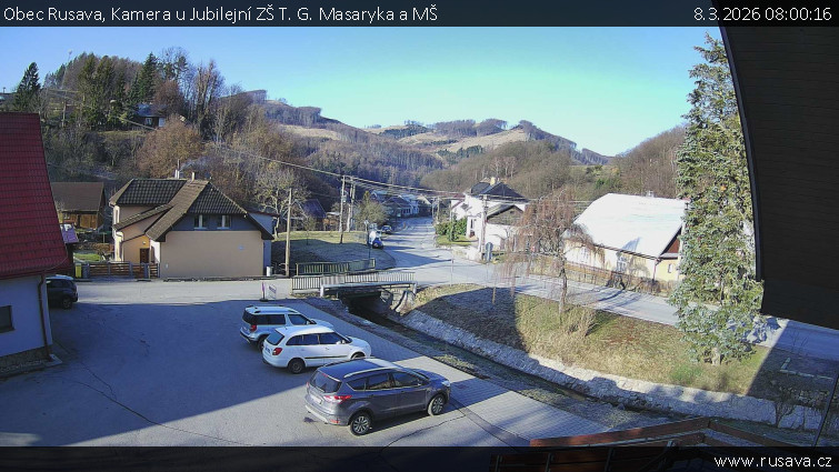 Obec Rusava - Kamera u Jubilejní ZŠ T. G. Masaryka a MŠ - 8.3.2026 v 08:00