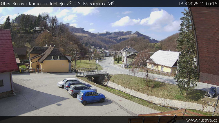 Obec Rusava - Kamera u Jubilejní ZŠ T. G. Masaryka a MŠ - 13.3.2026 v 11:00