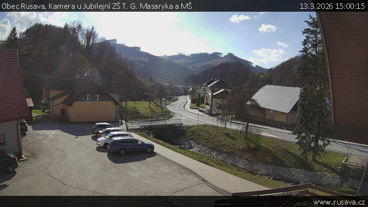 Obec Rusava - Kamera u Jubilejní ZŠ T. G. Masaryka a MŠ - 13.3.2026 v 15:00