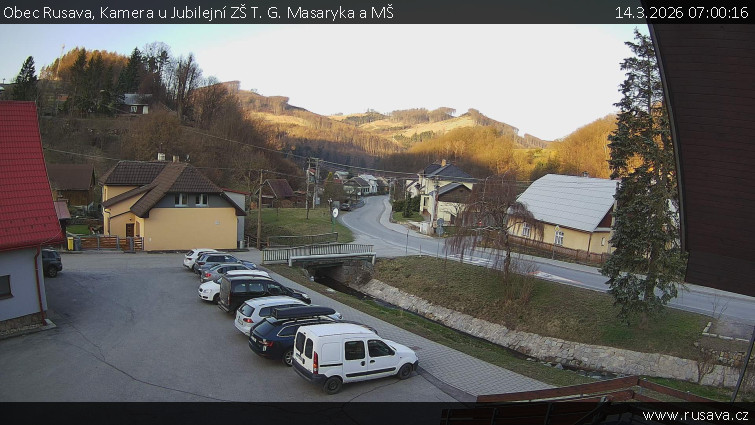 Obec Rusava - Kamera u Jubilejní ZŠ T. G. Masaryka a MŠ - 14.3.2026 v 07:00