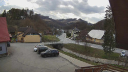 Kamera u Jubilejní ZŠ T. G. Masaryka a MŠ