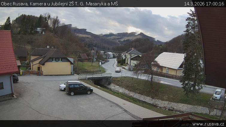 Obec Rusava - Kamera u Jubilejní ZŠ T. G. Masaryka a MŠ - 14.3.2026 v 17:00