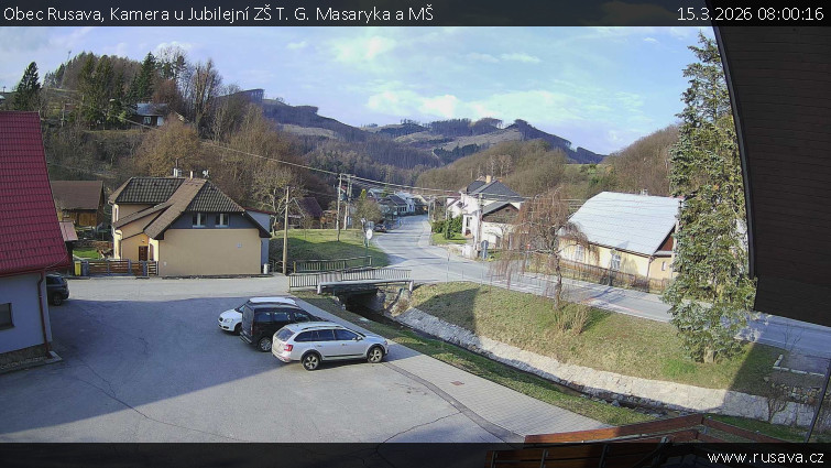 Obec Rusava - Kamera u Jubilejní ZŠ T. G. Masaryka a MŠ - 15.3.2026 v 08:00