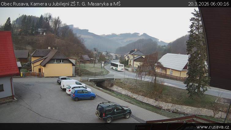 Obec Rusava - Kamera u Jubilejní ZŠ T. G. Masaryka a MŠ - 20.3.2026 v 06:00