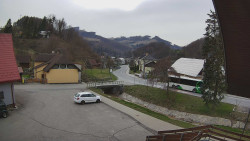 Kamera u Jubilejní ZŠ T. G. Masaryka a MŠ