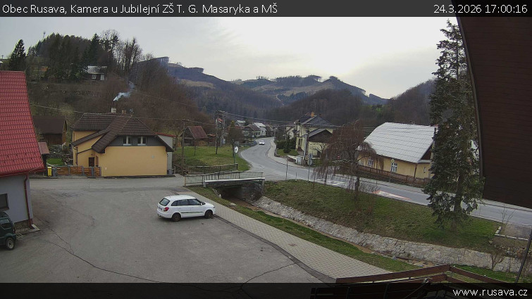 Obec Rusava - Kamera u Jubilejní ZŠ T. G. Masaryka a MŠ - 24.3.2026 v 17:00