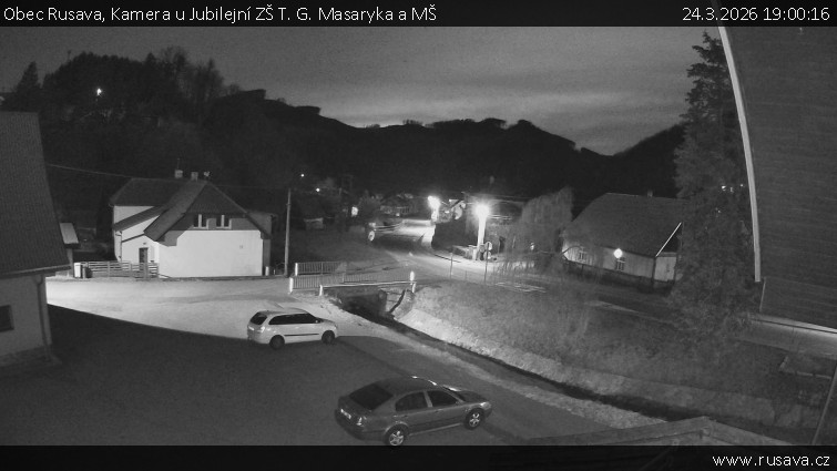 Obec Rusava - Kamera u Jubilejní ZŠ T. G. Masaryka a MŠ - 24.3.2026 v 19:00