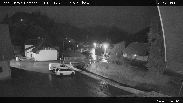 Obec Rusava - Kamera u Jubilejní ZŠ T. G. Masaryka a MŠ - 26.3.2026 v 19:00