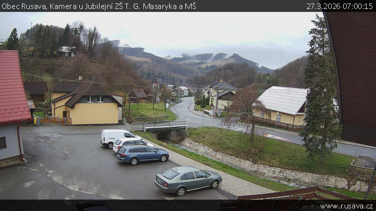 Obec Rusava - Kamera u Jubilejní ZŠ T. G. Masaryka a MŠ - 27.3.2026 v 07:00