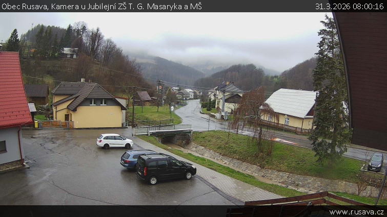 Obec Rusava - Kamera u Jubilejní ZŠ T. G. Masaryka a MŠ - 31.3.2026 v 08:00