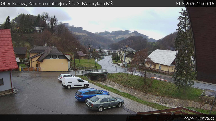 Obec Rusava - Kamera u Jubilejní ZŠ T. G. Masaryka a MŠ - 31.3.2026 v 19:00