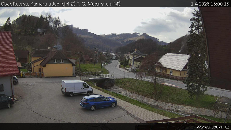 Obec Rusava - Kamera u Jubilejní ZŠ T. G. Masaryka a MŠ - 1.4.2026 v 15:00