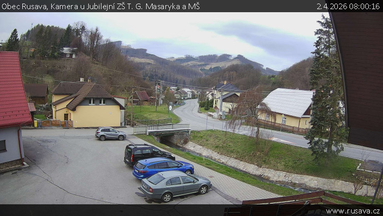 Obec Rusava - Kamera u Jubilejní ZŠ T. G. Masaryka a MŠ - 2.4.2026 v 08:00