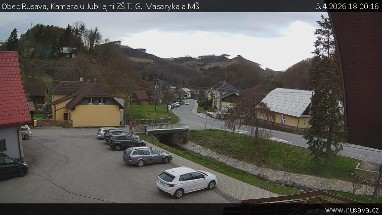 Obec Rusava - Kamera u Jubilejní ZŠ T. G. Masaryka a MŠ - 5.4.2026 v 18:00