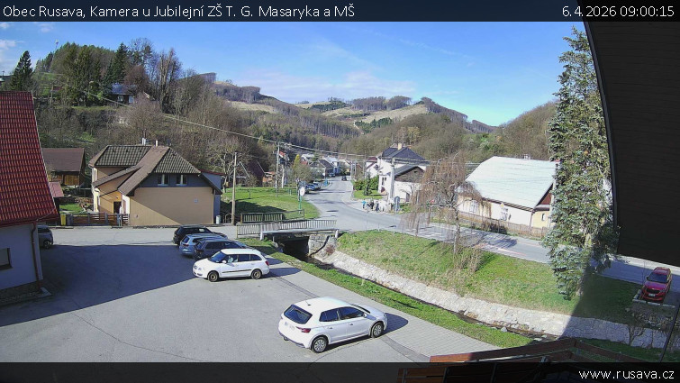 Obec Rusava - Kamera u Jubilejní ZŠ T. G. Masaryka a MŠ - 6.4.2026 v 09:00