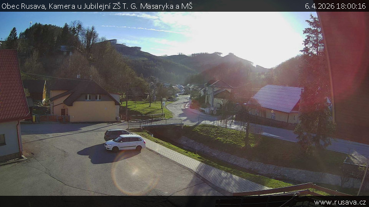 Obec Rusava - Kamera u Jubilejní ZŠ T. G. Masaryka a MŠ - 6.4.2026 v 18:00