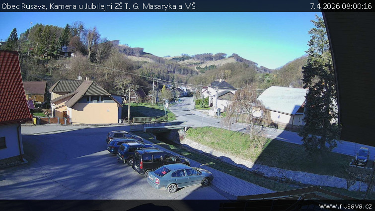 Obec Rusava - Kamera u Jubilejní ZŠ T. G. Masaryka a MŠ - 7.4.2026 v 08:00
